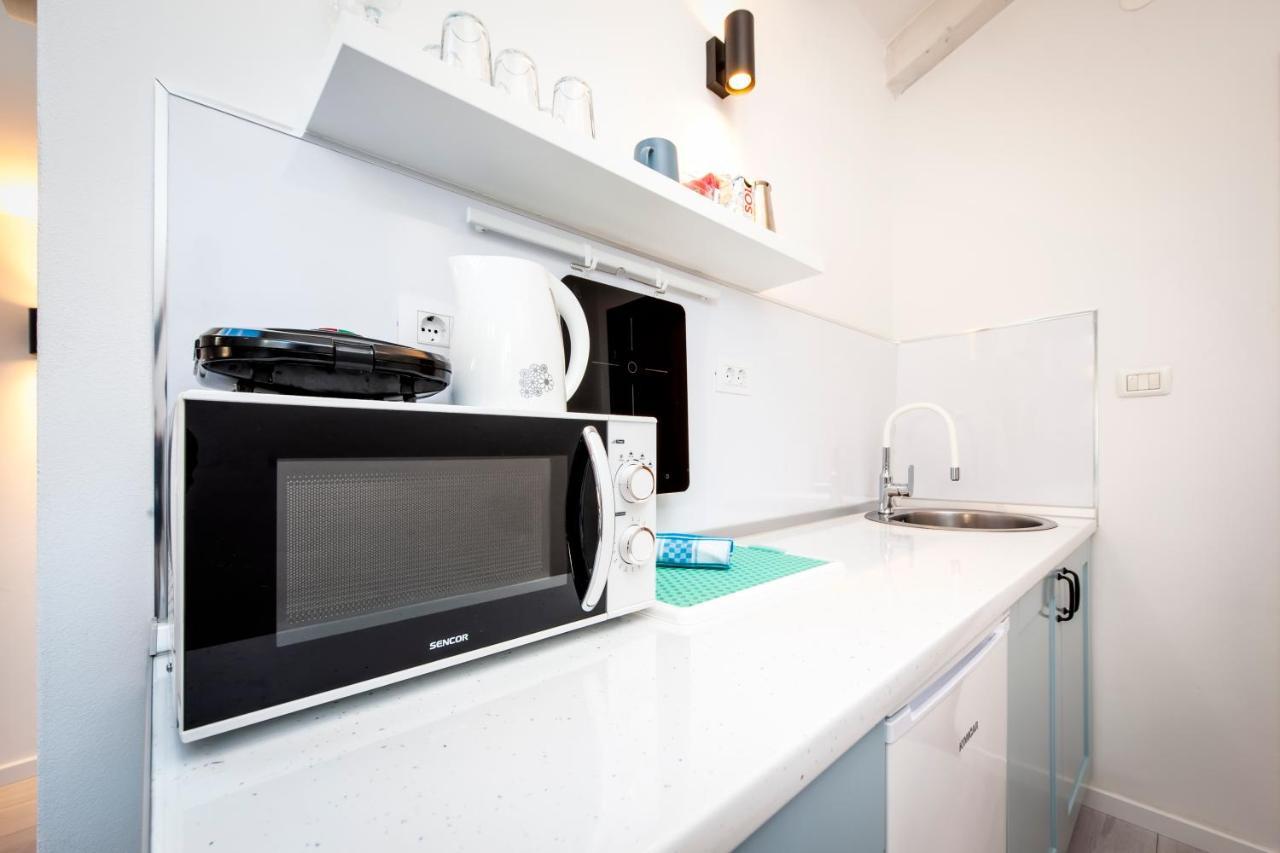 Cozy Garzoto Studios Rovinj Buitenkant foto